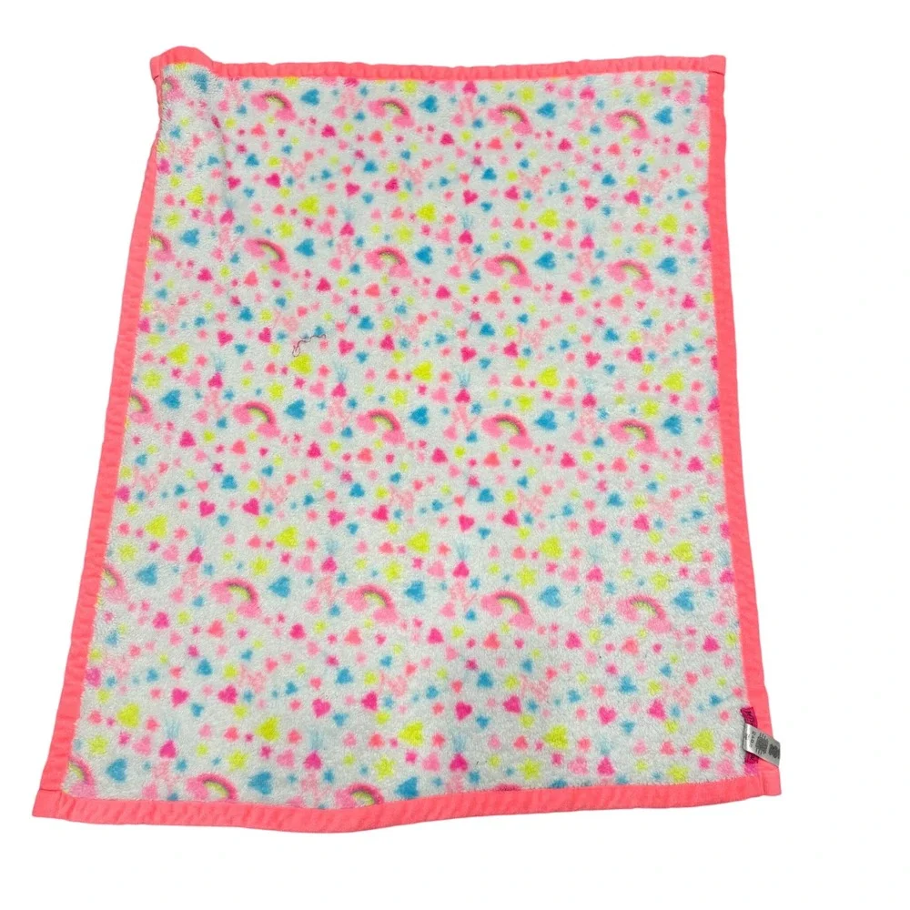 Betsey Johnson Kids Plush Fleece Rainbow Heart Star Blanket Neon Pink White